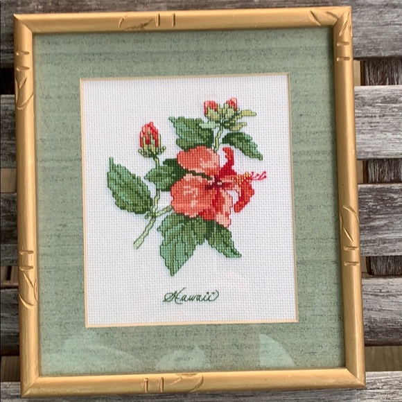 Framed Hawaiian Hibiscus Embroidered Art - Picture 4 of 4